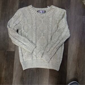 Moss & Spy Cream Cable Knit Sweater